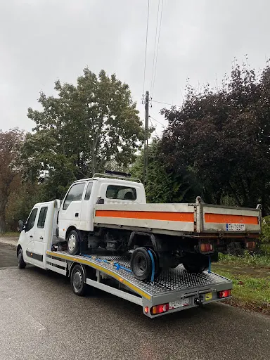 Pomoc Drogowa Łódź – Laweta i Holowanie 24h